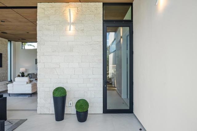 1089 Audrey Avenue, Campbell CA: https://media.crmls.org/mediaz/80847a4f-e40c-48cf-b905-5e2d90bd7fc6.jpg