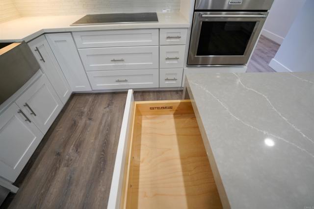 Detail Gallery Image 5 of 32 For 922 Sealane Dr #B,  Encinitas,  CA 92024 - 2 Beds | 2 Baths