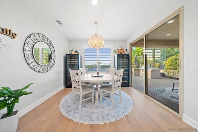 542 Adobe Estates Dr, Vista CA: https://media.crmls.org/mediaz/8089830b-4936-43ae-b5ca-99baee3af16c.jpg