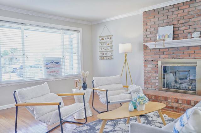 335 Grove Street, Half Moon Bay CA: https://media.crmls.org/mediaz/8089928d-8851-4d82-bea9-1f42109b0d4a.jpg