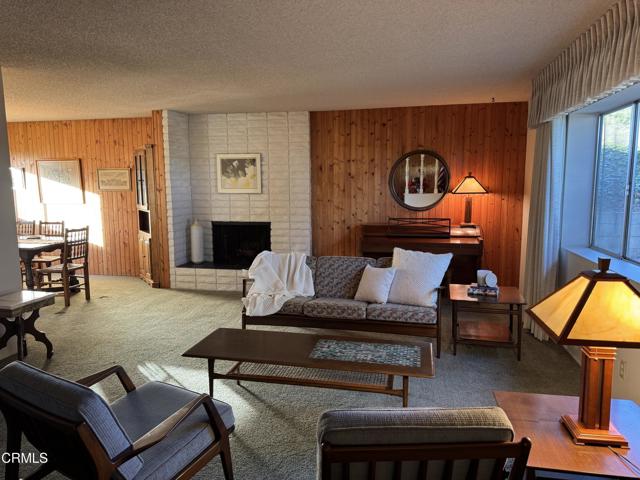 Detail Gallery Image 2 of 7 For 469 Court Ave, Ventura,  CA 93003 - 4 Beds | 3 Baths