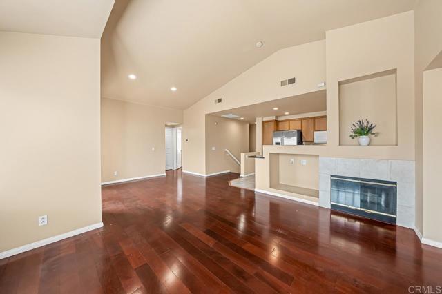 1259 El Cortez Court, Chula Vista CA: https://media.crmls.org/mediaz/808b7d94-9b1f-4039-b84e-bd1f0fcd9d2c.jpg