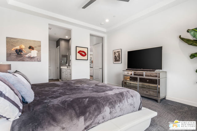 76 Claret, Rancho Mirage CA: https://media.crmls.org/mediaz/808bf8a3-5ae2-4f10-940c-c64078e89de1.jpg