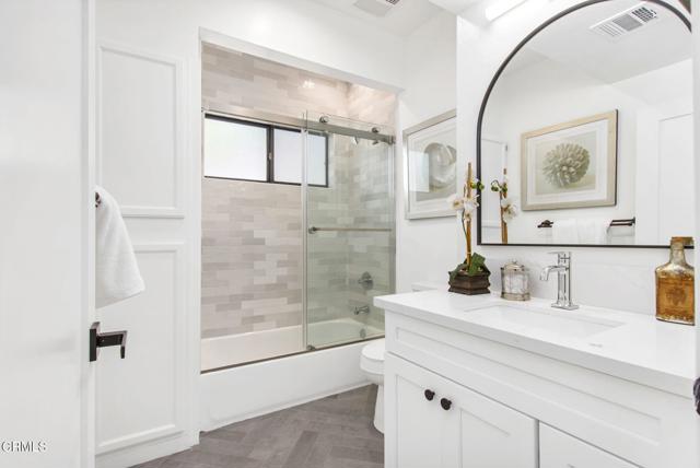 Detail Gallery Image 18 of 51 For 3015 Henrietta Ave, La Crescenta,  CA 91214 - 3 Beds | 3 Baths