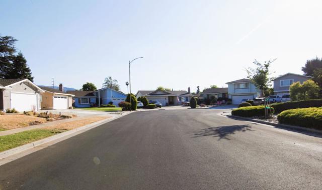 4456 Waimea Court, San Jose CA: https://media.crmls.org/mediaz/808cbba4-1cb4-41cc-88c6-ecb528be92cc.jpg