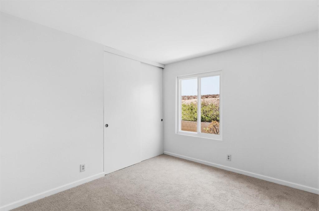 818 Crest Drive - photo 10
