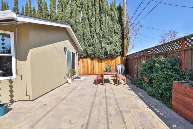 3370 Jennifer Way, San Jose CA: https://media.crmls.org/mediaz/808d18d2-7df9-47be-8735-bf08ffb78d40.jpg