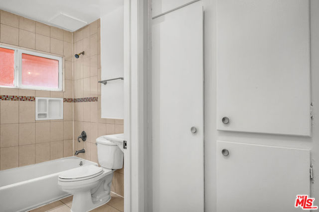 1648 Edgecliffe Drive, Los Angeles CA: https://media.crmls.org/mediaz/808d7306-1116-4ded-a14d-128bcf301b58.jpg