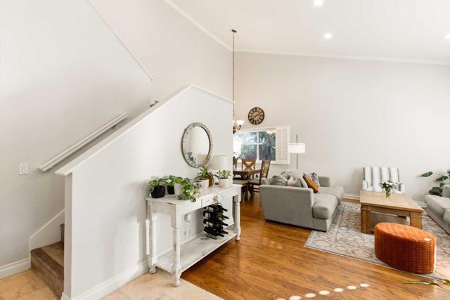 Detail Gallery Image 7 of 32 For 381 via Almansa, Encinitas,  CA 92024 - 5 Beds | 3 Baths