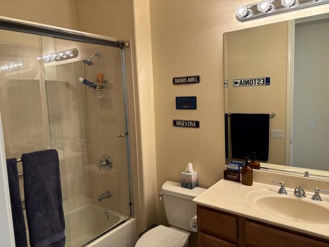 80450 Avd Linda Vista, Indio CA: https://media.crmls.org/mediaz/808f048e-4d88-4e72-a502-fea69a6210ab.jpg