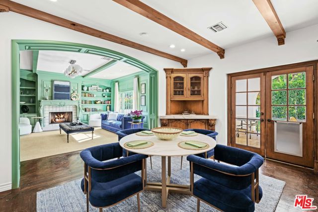 2347 E Valley Road, Santa Barbara CA: https://media.crmls.org/mediaz/80900379-29ad-4e79-92bf-4c33f3b3e9ee.jpg