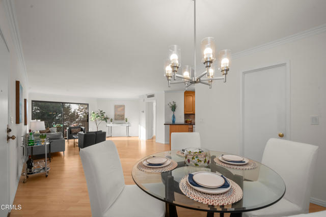 Detail Gallery Image 13 of 45 For 4499 via Marisol #321,  Los Angeles,  CA 90042 - 2 Beds | 2 Baths