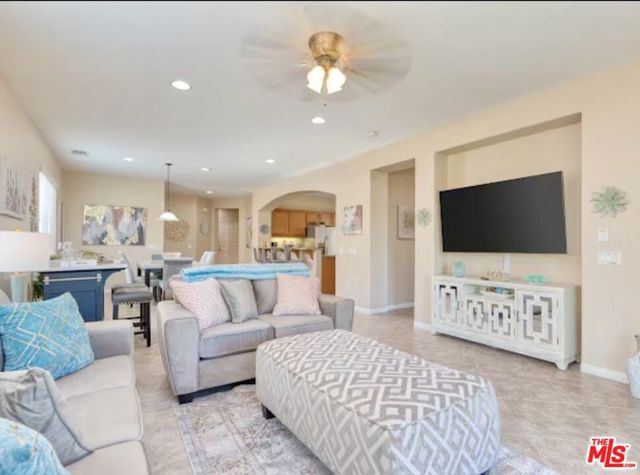 82104 Hopkins Drive, Indio CA: https://media.crmls.org/mediaz/80929080-dfce-4b08-a296-374a501b9d15.jpg