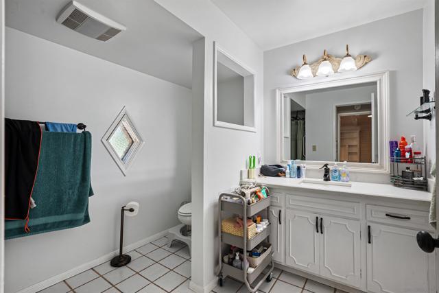 4201 Avenida Gregory, Spring Valley CA: https://media.crmls.org/mediaz/8092dbea-7e50-4f77-beb3-f036a2d01d8d.jpg