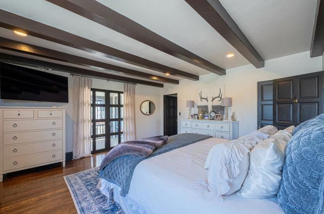 1 Santa Lucia Avenue, Salinas CA: https://media.crmls.org/mediaz/809361ed-4566-4a77-878f-7b893e10dce9.jpg