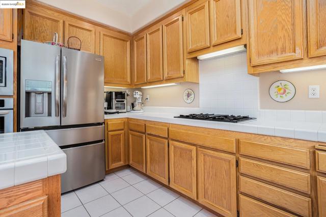 4704 Crestone Needle Way, Antioch CA: https://media.crmls.org/mediaz/809488ac-b296-4a84-a183-afd170e31b05.jpg
