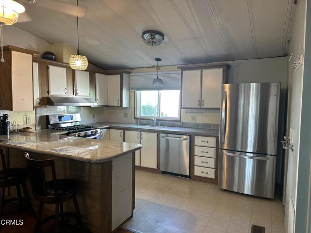 Detail Gallery Image 8 of 27 For 1220 Johnson Dr #131,  Ventura,  CA 93003 - 2 Beds | 2 Baths