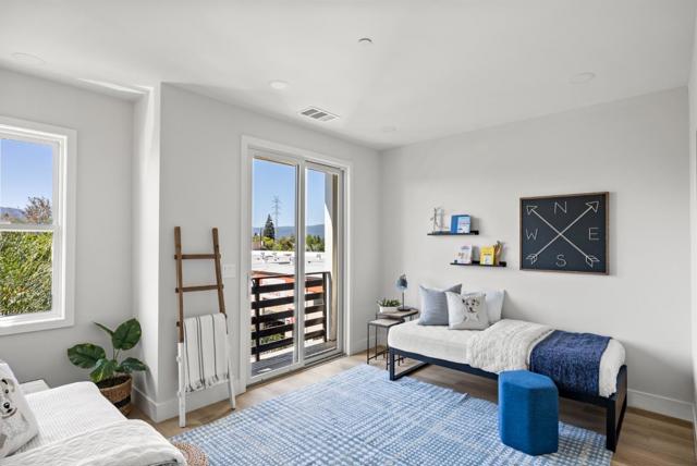 517 Union Avenue, Campbell CA: https://media.crmls.org/mediaz/80956355-c804-4f73-ac9e-817954995218.jpg