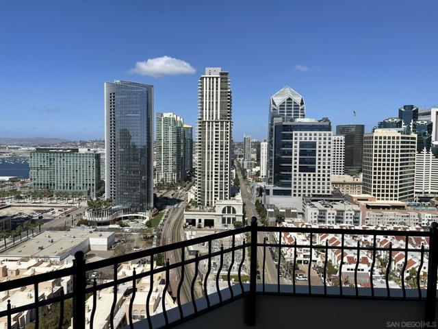 700 W Harbor, San Diego CA: https://media.crmls.org/mediaz/8095f794-a892-4069-9e16-a7e91515f39a.jpg