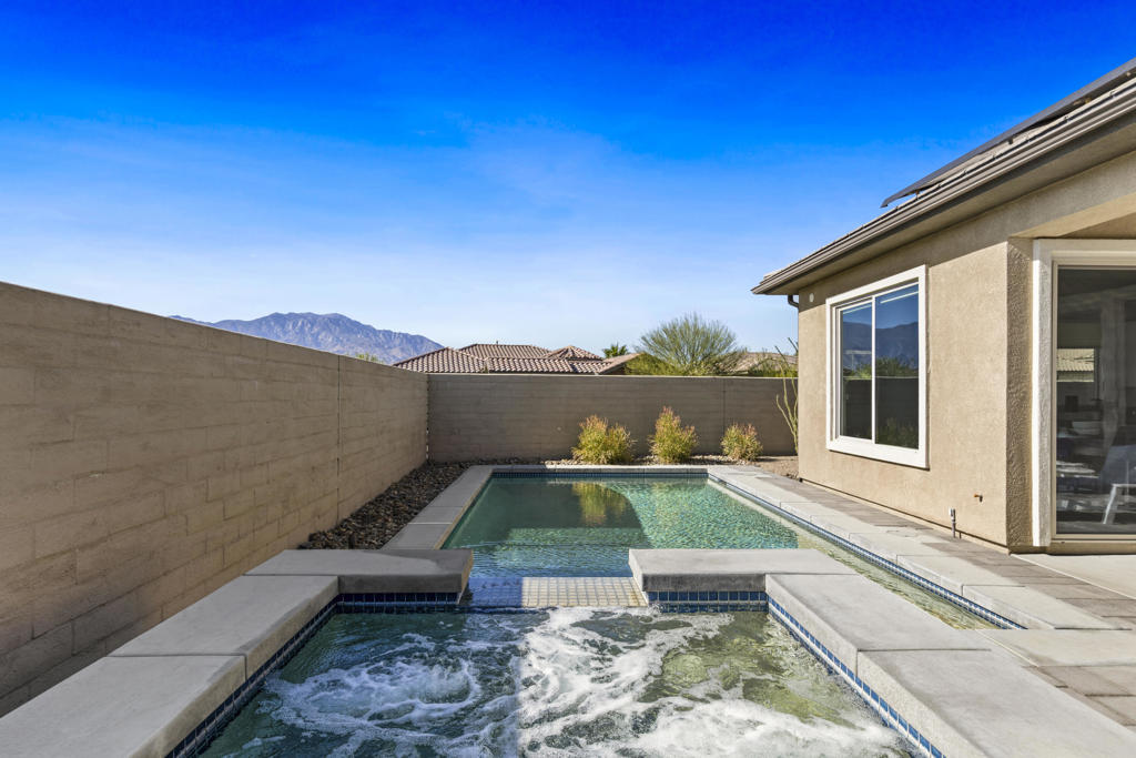 MLS #219138504PS image #4