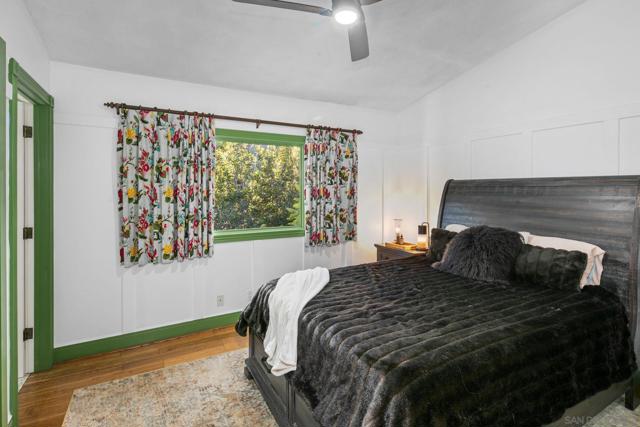 1115 S Mollison Ave, El Cajon CA: https://media.crmls.org/mediaz/8097986d-7c96-4f02-9f80-5b0d0e278b95.jpg