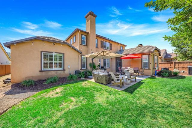 448 Kennedy Court, Escondido CA: https://media.crmls.org/mediaz/809a5917-2611-4f42-b53a-e8d7423ca3ac.jpg