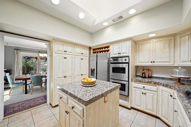 Detail Gallery Image 14 of 73 For 2740 via Dieguenos, Alpine,  CA 91901 - 5 Beds | 3/1 Baths