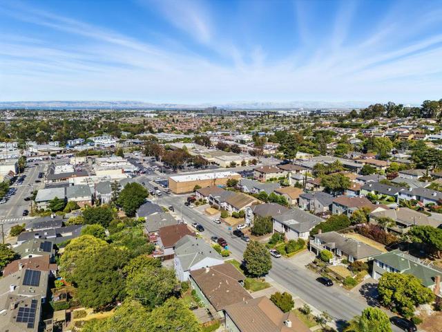 120 42nd Avenue, San Mateo CA: https://media.crmls.org/mediaz/809a6a07-f49c-4ae3-909b-36eea3e0ead9.jpg
