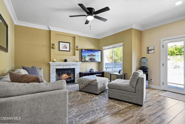 14291 Clemson Street, Moorpark CA: https://media.crmls.org/mediaz/809b8c95-0d71-4d59-8fd1-b362a720165d.jpg