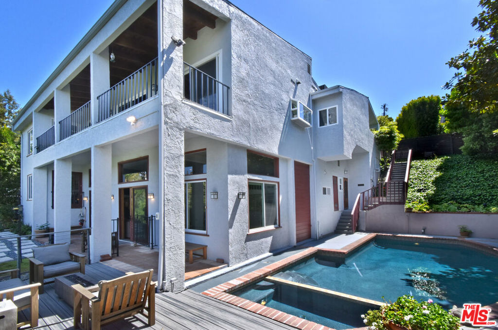 3609 Berry DriveStudio City img 13