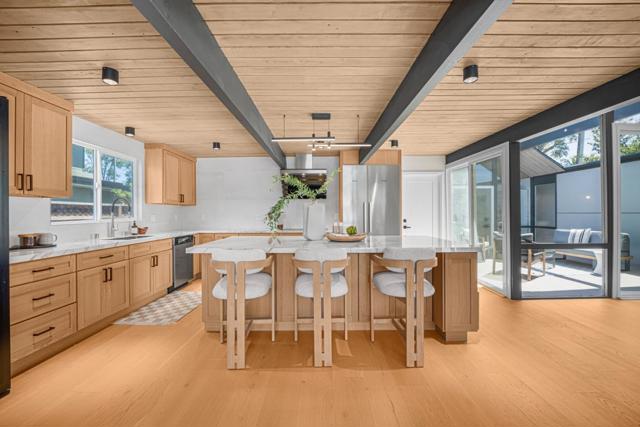 1111 E Homestead Road, Sunnyvale CA: https://media.crmls.org/mediaz/809c1941-f989-40a0-a8c1-46e5f3840a42.jpg