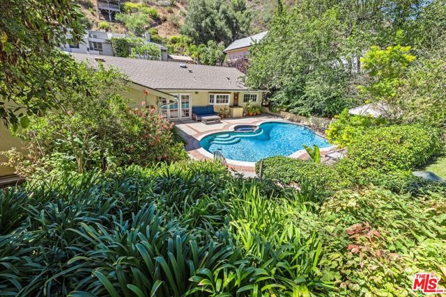 1834 Roscomare Road, Los Angeles CA: https://media.crmls.org/mediaz/809c48e9-f962-4a2c-bd62-15bab694f1d5.jpg