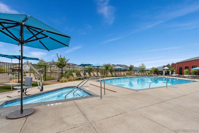 27661 Heritage Ln, Valley Center CA: https://media.crmls.org/mediaz/809e9a4c-048c-424e-9a49-03840ec97f17.jpg