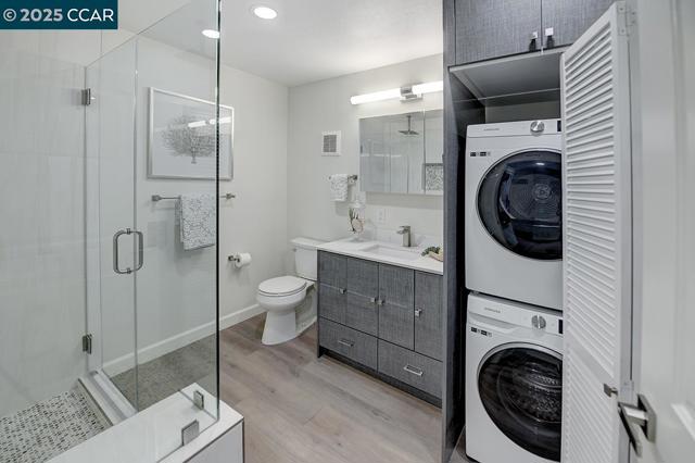 1459 Rockledge Ln, Walnut Creek CA: https://media.crmls.org/mediaz/809faa6b-b72a-482e-bc66-ba17ee9e7eee.jpg