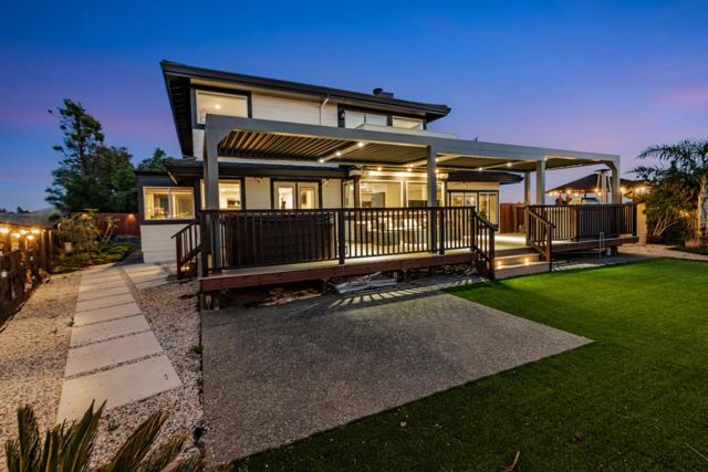 11550 Skyline Boulevard, Oakland CA: https://media.crmls.org/mediaz/809fd520-f59a-4be7-ab7f-23f057f5b46c.jpg