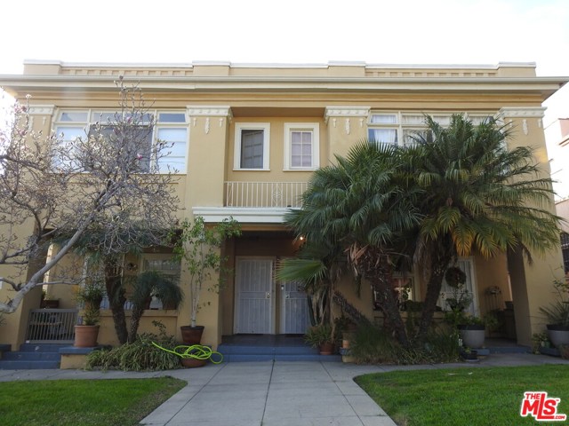 2009 N Vermont Ave, Los Angeles, CA 90027