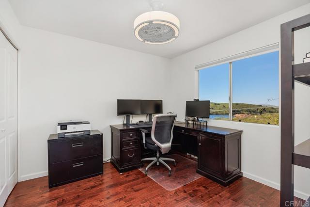 15778 Camino Crisalida, San Diego CA: https://media.crmls.org/mediaz/80a0ffd9-4013-4782-8544-19ad71124dc5.jpg