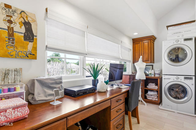 Detail Gallery Image 32 of 75 For 2296 Applewood Ln, Camarillo,  CA 93012 - 5 Beds | 4/1 Baths