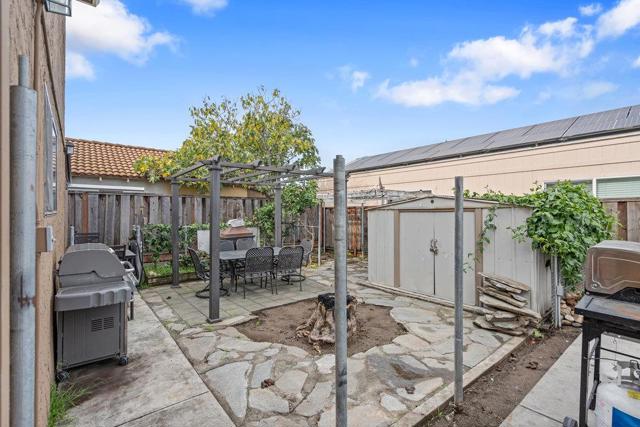1545 E Saint John Street, San Jose CA: https://media.crmls.org/mediaz/80a53efd-89a8-4407-954c-b12e649813e1.jpg