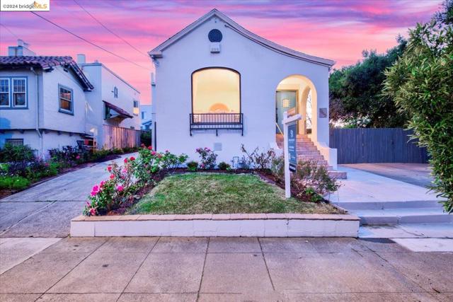 Details for 3233 Ardley Ave, Oakland, CA 94602