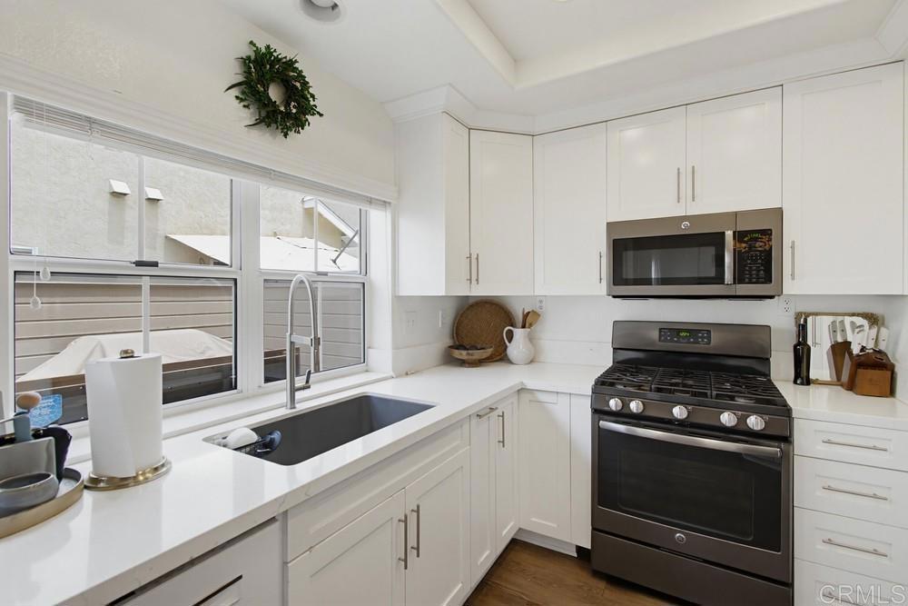 9960 Scripps Vista Way - photo 17
