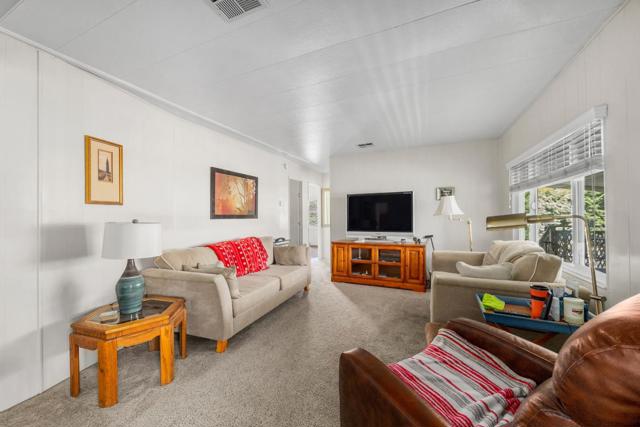 9 Pera Drive, Watsonville CA: https://media.crmls.org/mediaz/80a7b319-0d5f-4468-b10b-3fe3eee8c0ac.jpg
