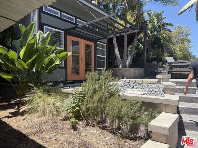 1421 Fernwood Pacific Drive photo 28