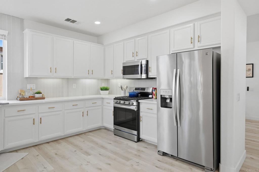 225 Vineyard Ct. - photo 9