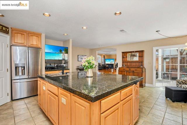197 Branbury Dr, Campbell CA: https://media.crmls.org/mediaz/80ab3f3b-9ccd-47a0-9912-d403dd6322d9.jpg