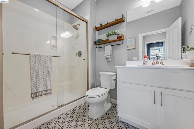 1589 Friendly St, Manteca CA: https://media.crmls.org/mediaz/80ac5310-1096-4ac6-9463-81e7caed4d5f.jpg