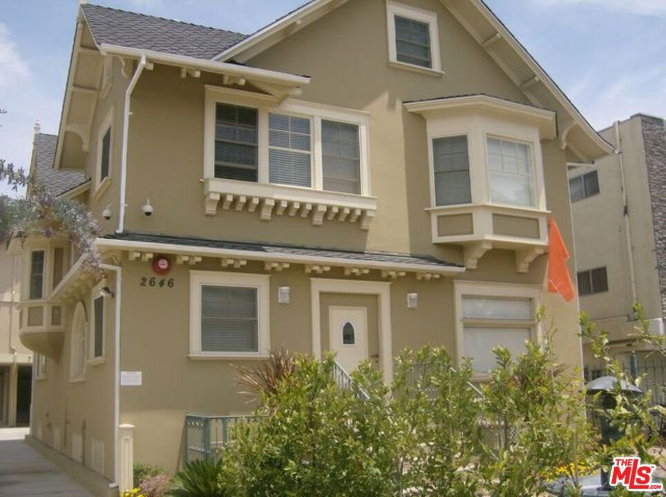 2646 Ellendale Pl #2646