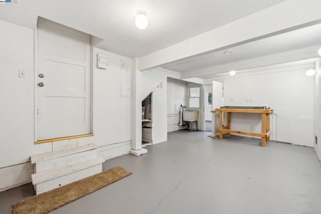 37107 Holly St, Fremont CA: https://media.crmls.org/mediaz/80ae257b-0e8d-4ebb-9c99-23aa57095b85.jpg