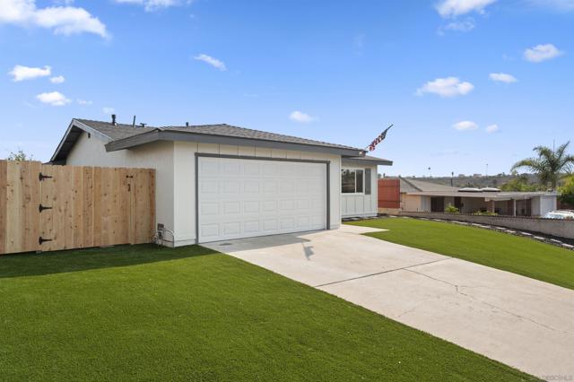 4281 Marcwade Dr, San Diego CA: https://media.crmls.org/mediaz/80ae6112-ea49-4cbb-a45e-d4f001b59920.jpg