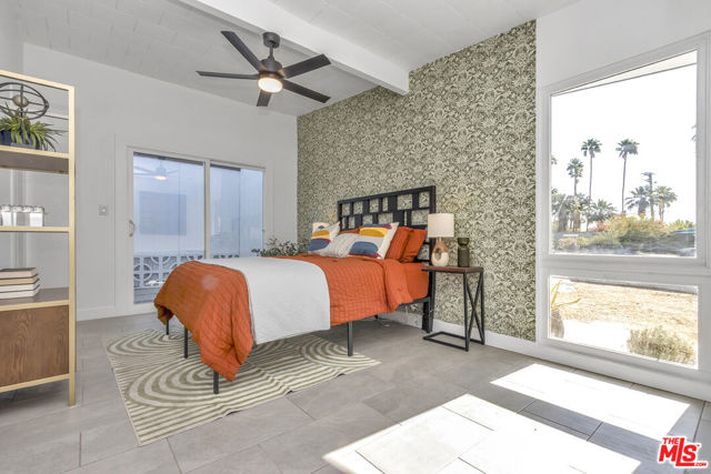 547 N Farrell Drive, Palm Springs CA: https://media.crmls.org/mediaz/80ae9b28-fcdb-450f-b093-0cdcfde68387.jpg
